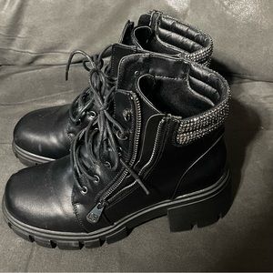 EUC Daisy Fuentes Combat Boots with Jewels Black Used Once
